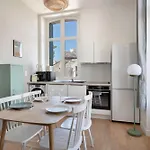 Vue Au Coeur Du Croisic 아파트