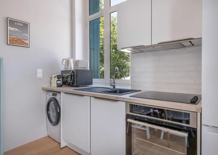 Vue Au Coeur Du Croisic Le Croisic